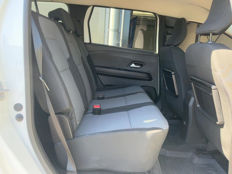 Dacia Jogger 1.0 TCe LPG Extreme+ — zdjęcie 14