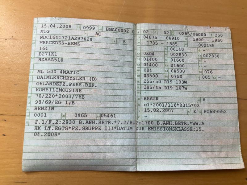 Mercedes-Benz M-Klasse ML 500 — zdjęcie 15