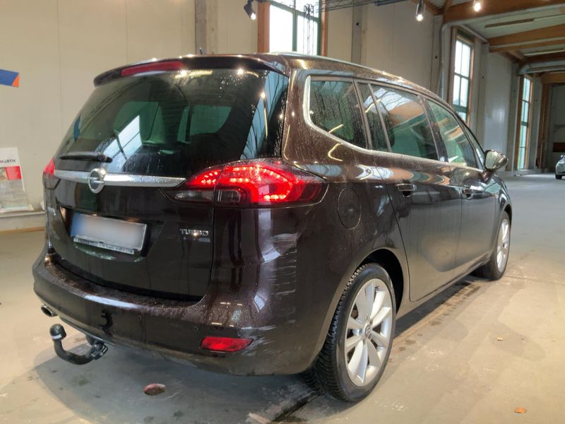 Opel Zafira Tourer 1.6 SIDI Turbo Innovation — zdjęcie 6