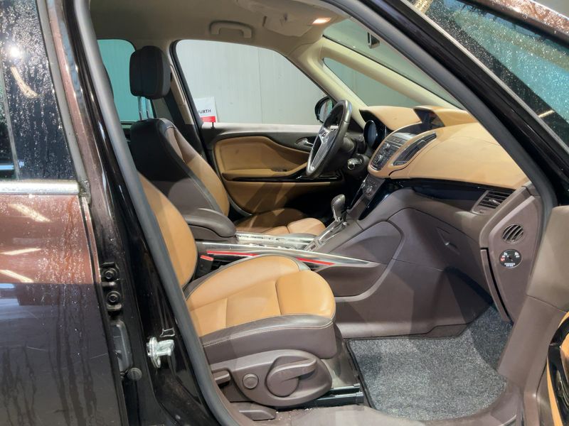 Opel Zafira Tourer 1.6 SIDI Turbo Innovation — zdjęcie 11