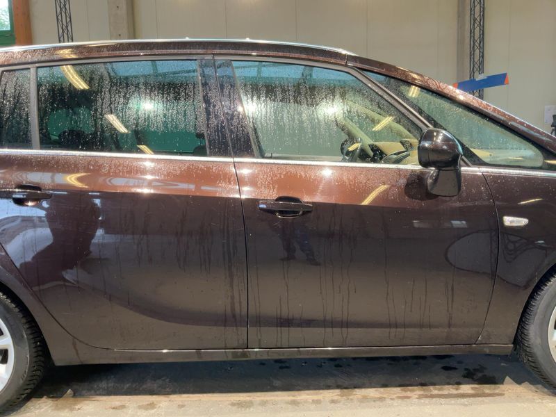Opel Zafira Tourer 1.6 SIDI Turbo Innovation — zdjęcie 7
