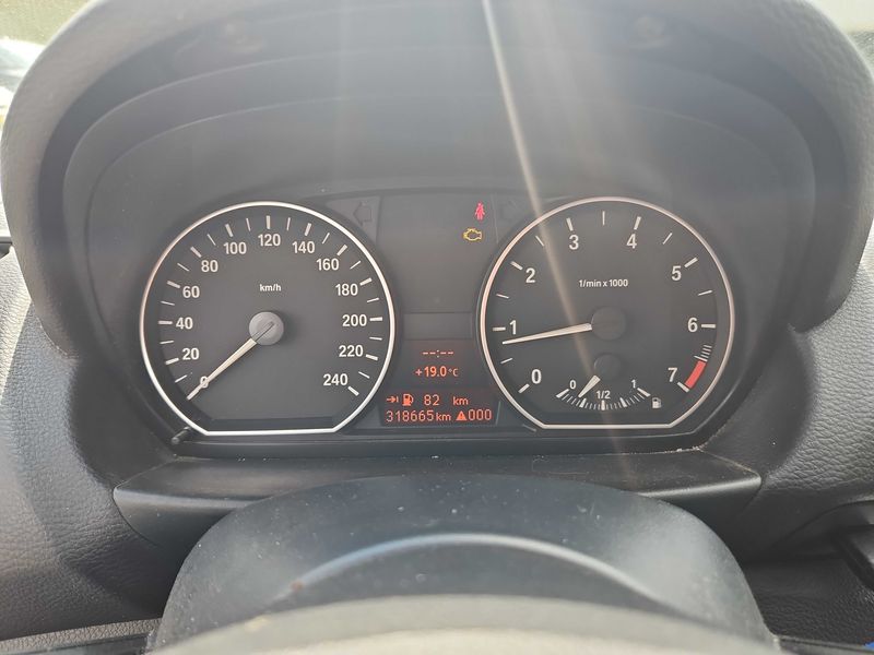 BMW 1er 118i — zdjęcie 12