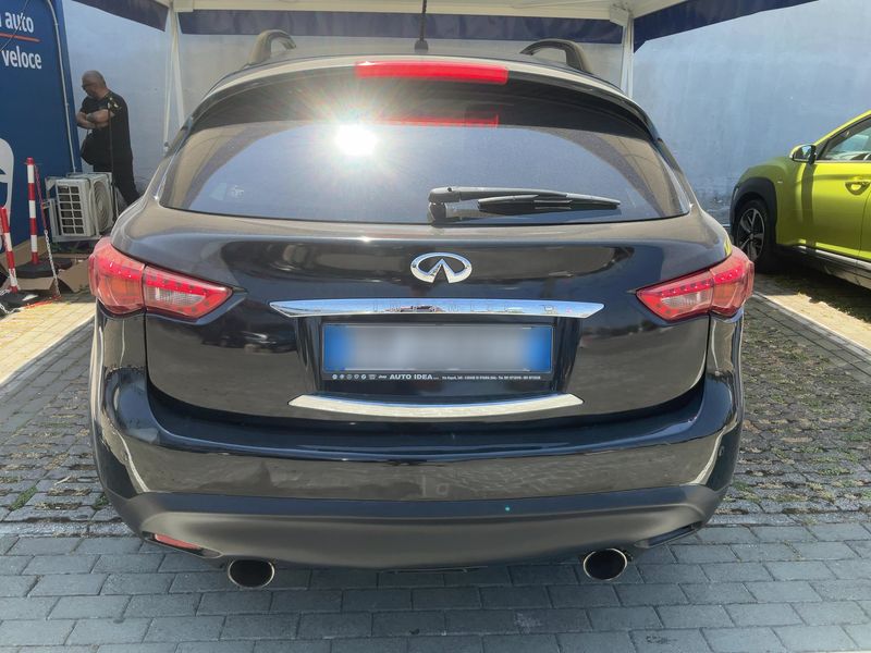 Infiniti QX70 3.0 V6 Diesel S Design — zdjęcie 5