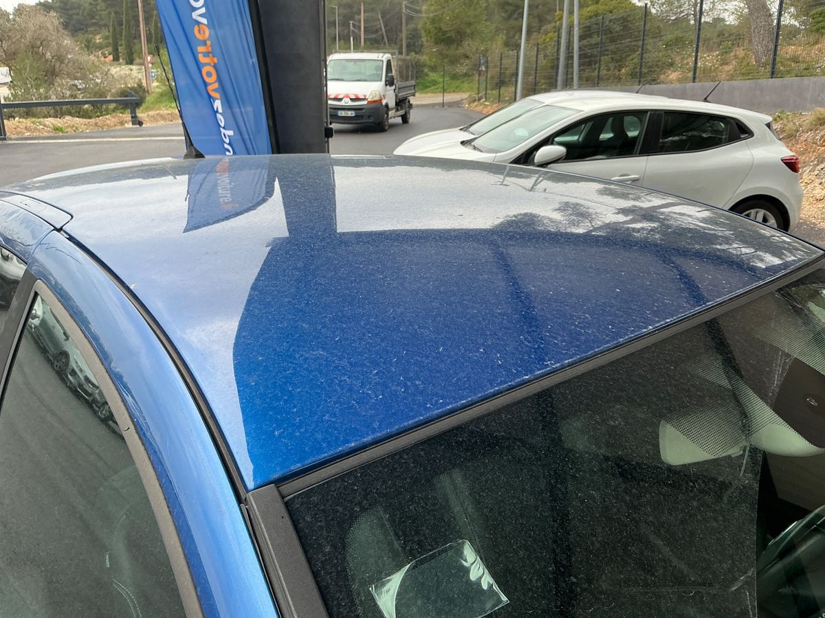 Renault Clio 2010 — photo 40