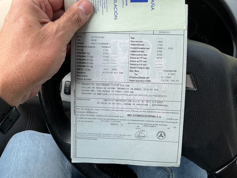Mitsubishi Grandis 2.0 DI-D Inform — zdjęcie 6