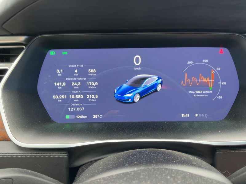 Tesla Model S 70D Dual — zdjęcie 13