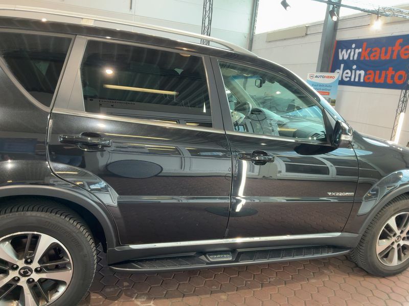 Ssangyong Rexton 2.2 TD Sapphire 4x4 — zdjęcie 7