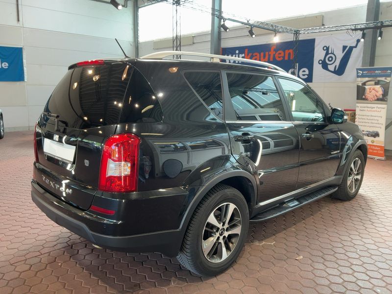 Ssangyong Rexton 2.2 TD Sapphire 4x4 — zdjęcie 6