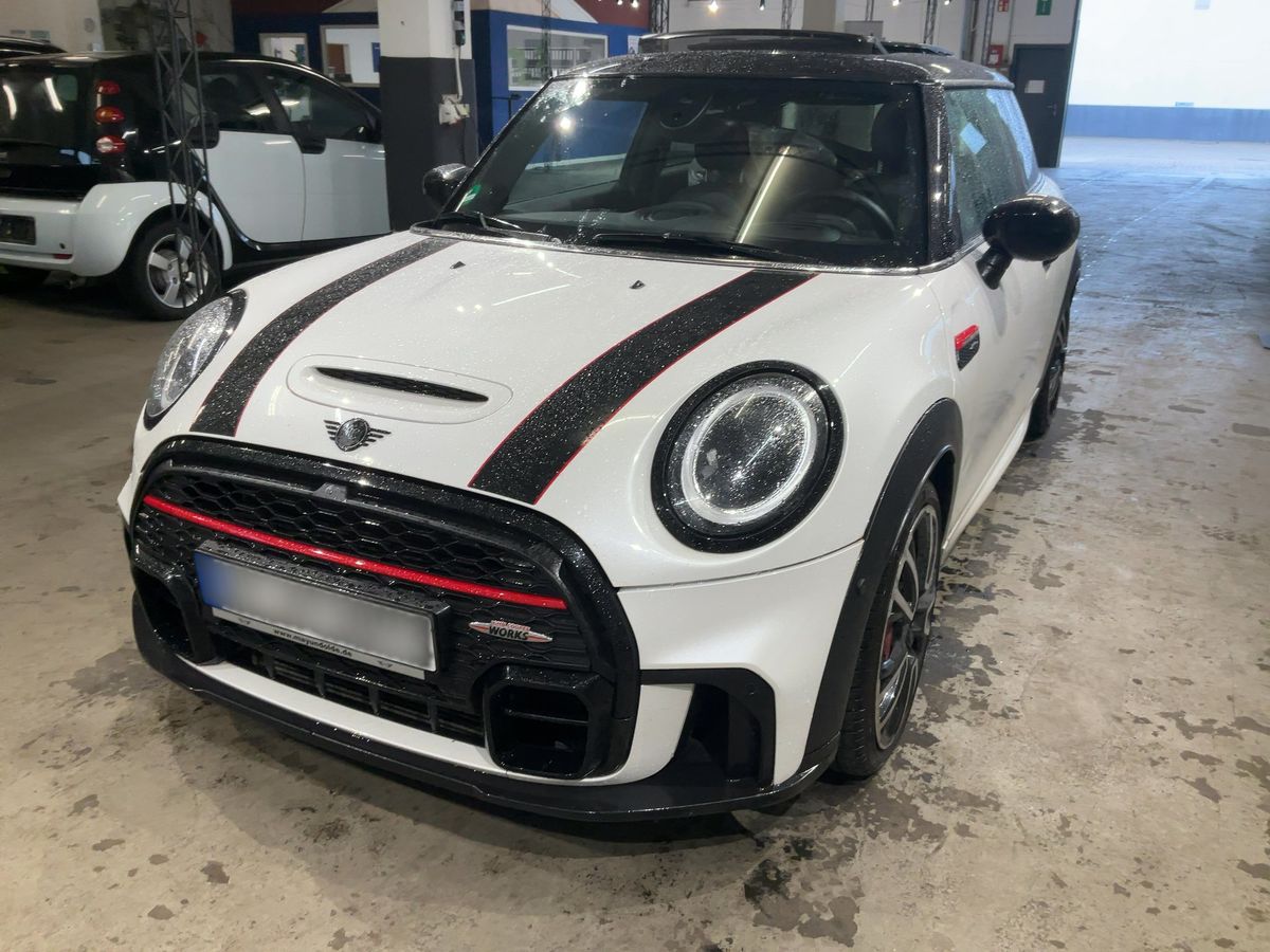 MINI John 2023 — photo 1