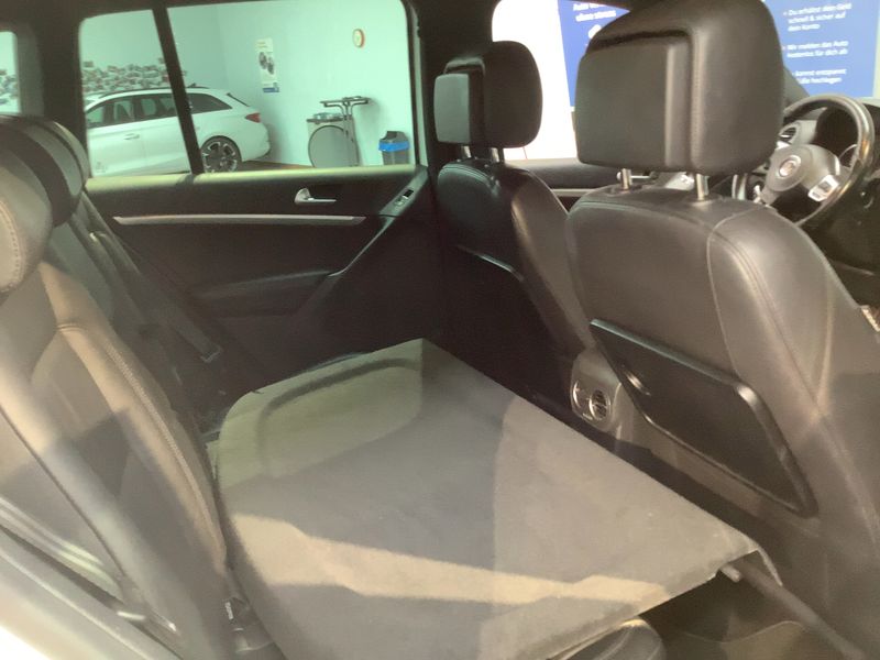 Volkswagen Tiguan 2.0 TDI CityScape 4Motion BlueMotion Tech 2015 – снимка 20