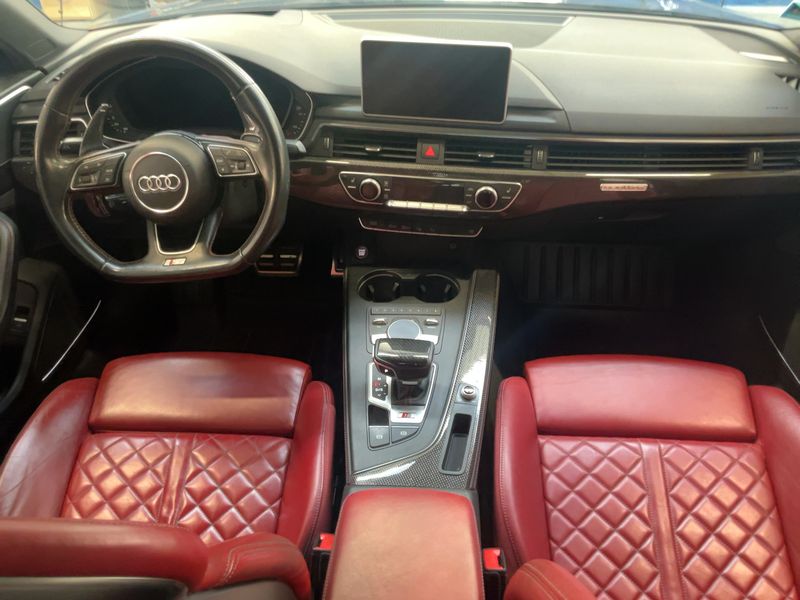 Audi S4 3.0 V6 TFSI quattro — zdjęcie 12
