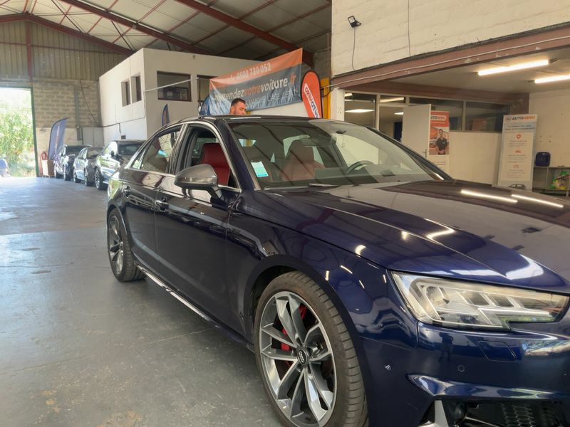 Audi S4 3.0 V6 TFSI quattro — zdjęcie 8