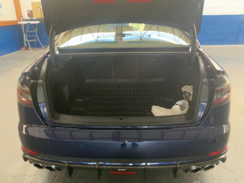 Audi S4 3.0 V6 TFSI quattro — zdjęcie 10