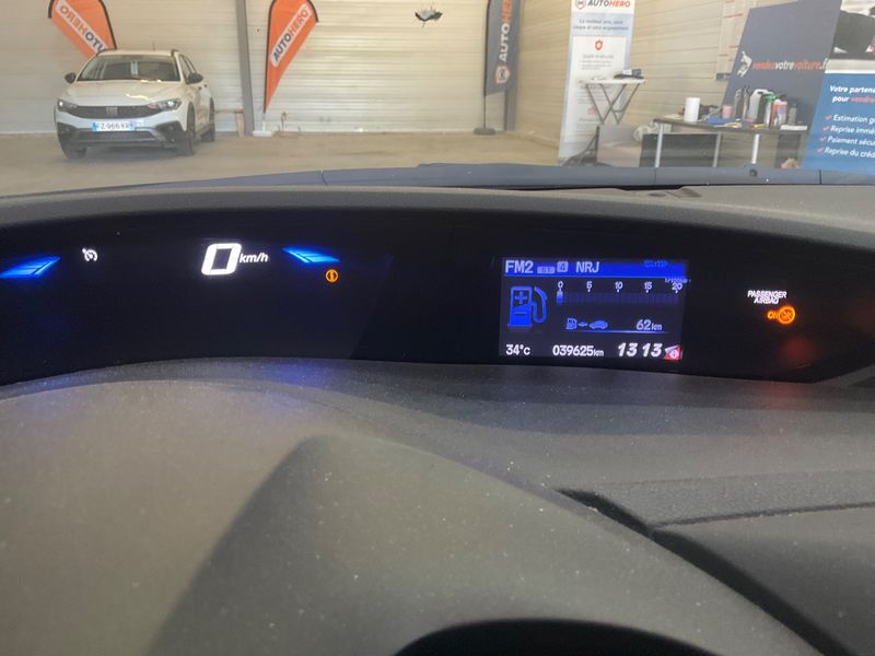 Honda Civic 1.4 Elegance — zdjęcie 13