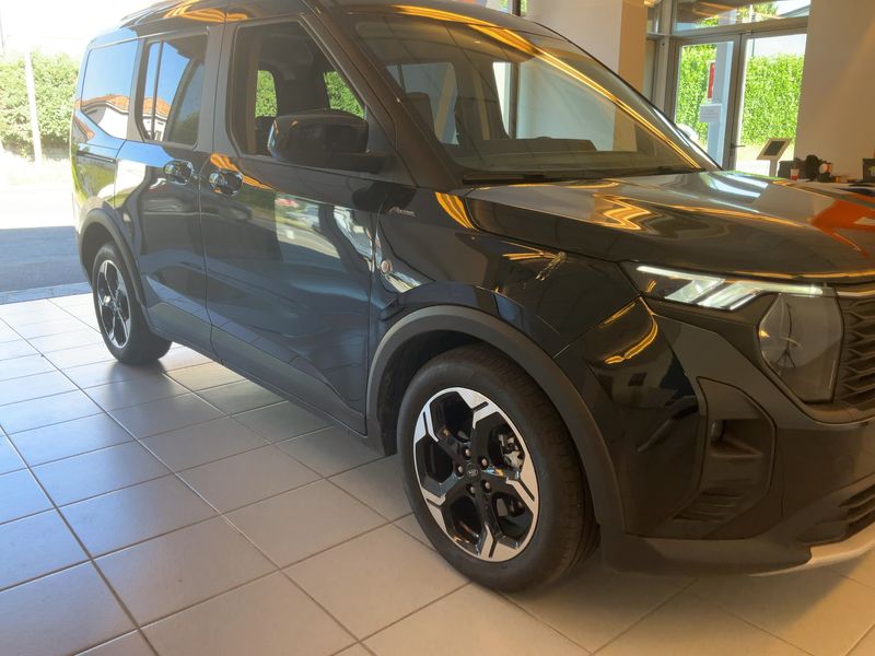 Ford Tourneo Courier 1.0 EcoBoost Active — zdjęcie 8