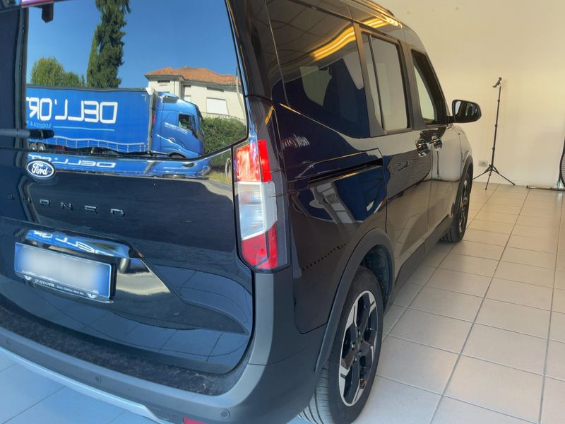 Ford Tourneo Courier 1.0 EcoBoost Active — zdjęcie 6