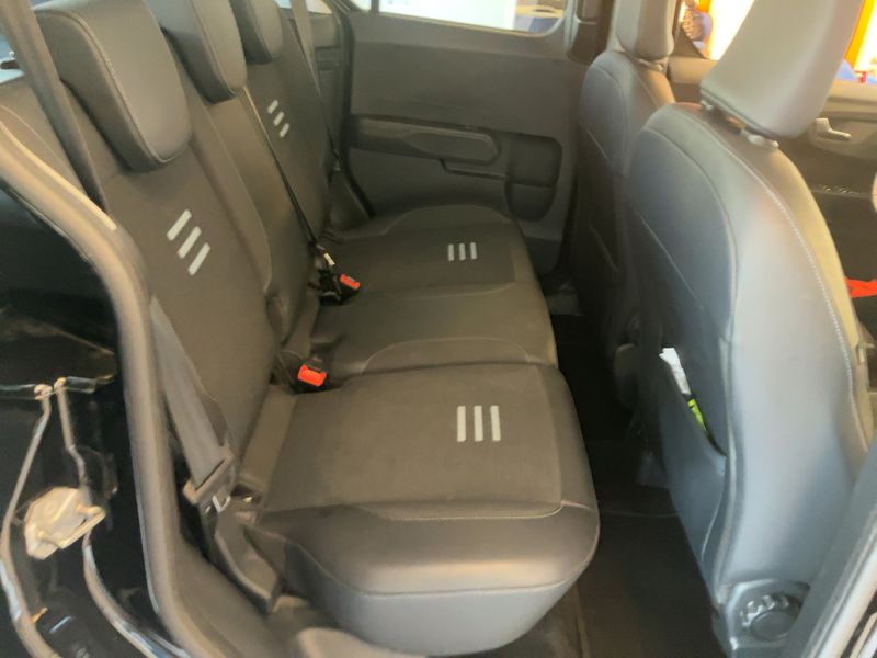 Ford Tourneo Courier 1.0 EcoBoost Active — zdjęcie 14