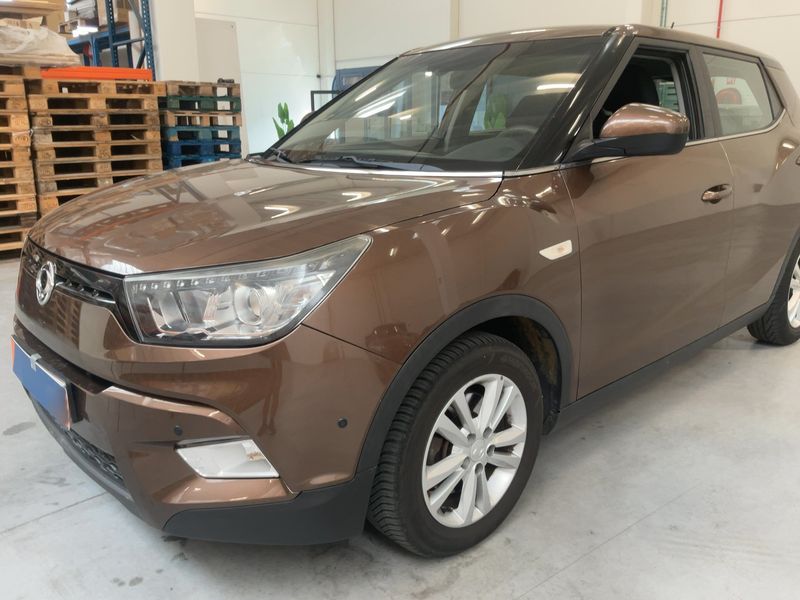 Ssangyong Tivoli 1.6 Be 4x2 — zdjęcie 2