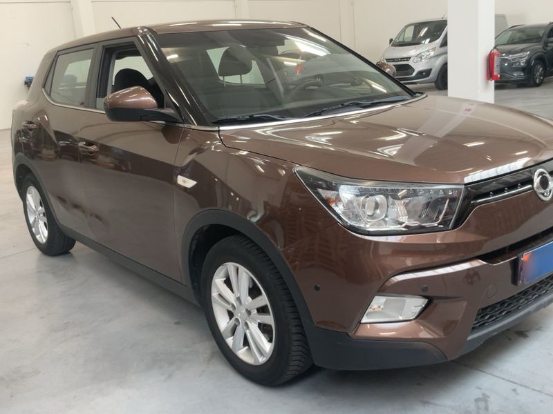 Ssangyong Tivoli 1.6 Be 4x2 — zdjęcie 8