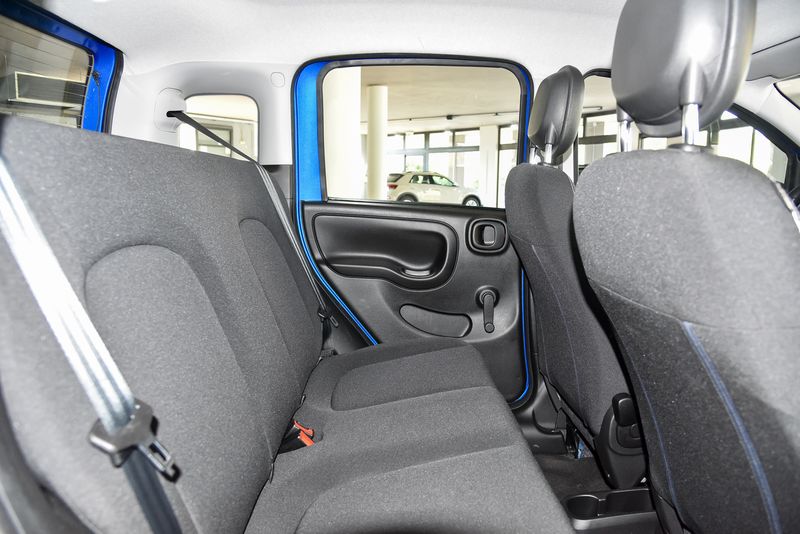 Fiat Panda 1.0 Mild-Hybrid Pandina Cross — zdjęcie 13