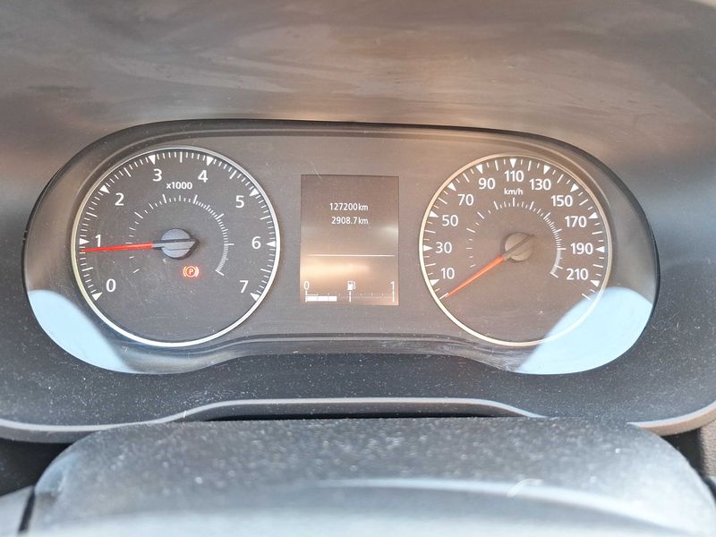Dacia Duster 1.5 Blue dCi Prestige — zdjęcie 12