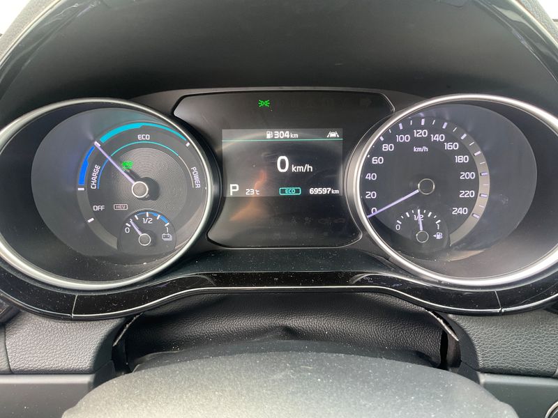 Kia XCeed 1.6 GDI Plug-in Hybrid Active — zdjęcie 13