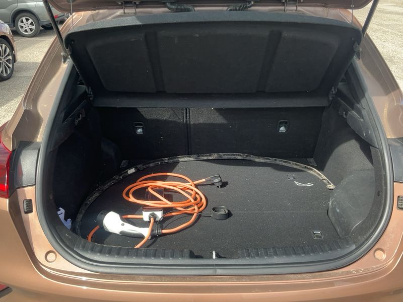 Kia XCeed 1.6 GDI Plug-in Hybrid Active — zdjęcie 10