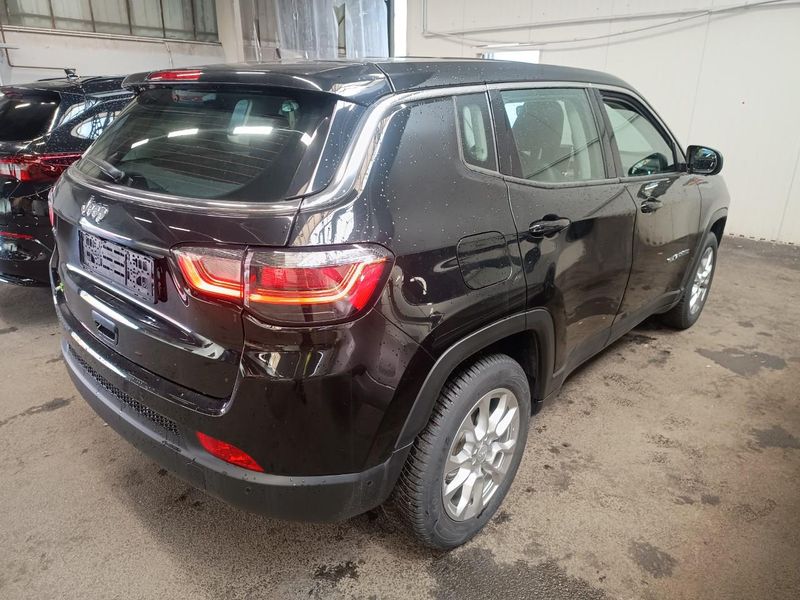 Jeep Compass 1.5 GSE T4 e-Hybrid High Altitude FWD — zdjęcie 3