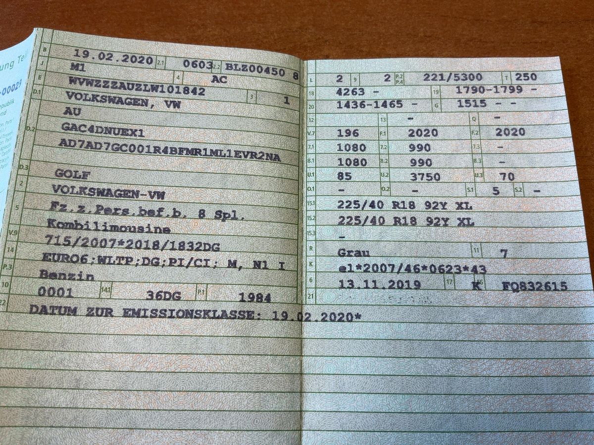 Volkswagen Golf VII 2.0 TSI R BlueMotion 4Motion