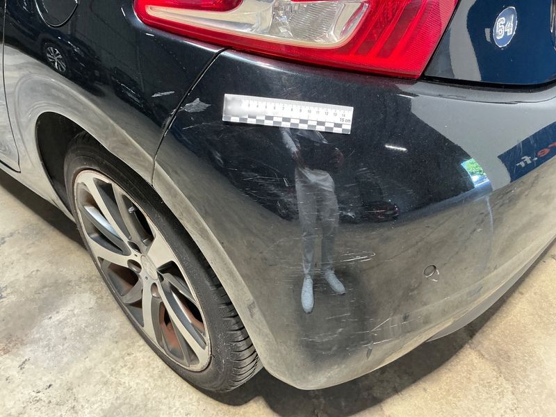Peugeot 208 1.6 e-HDi Féline 2013 – снимка 39