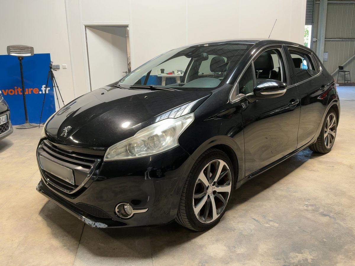 Peugeot 208 2013