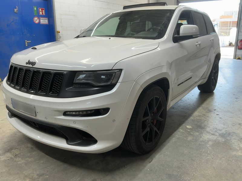 Jeep Grand Cherokee 6.4 V8 HEMI SRT