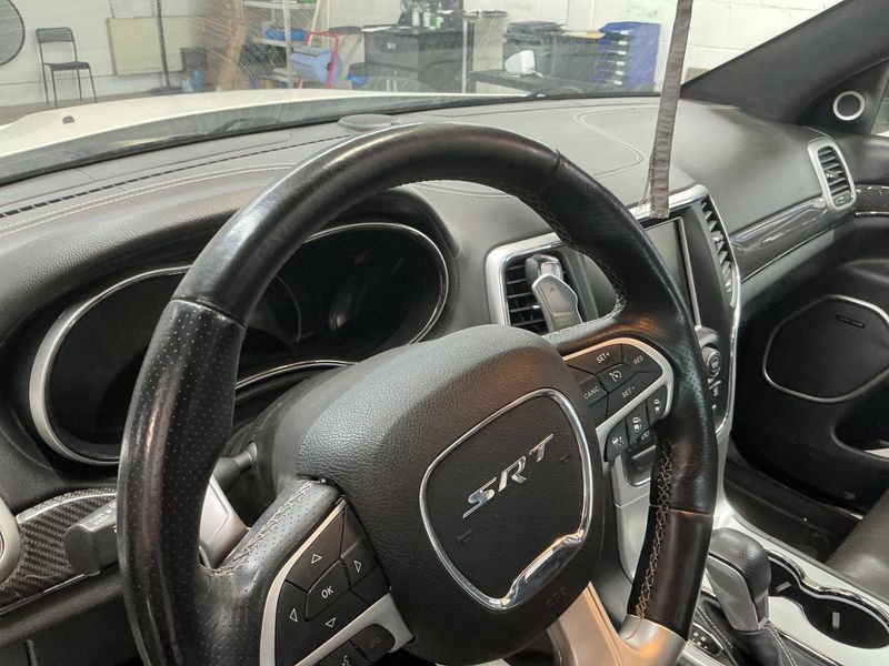 Jeep Grand Cherokee 6.4 V8 HEMI SRT 2017 – снимка 23