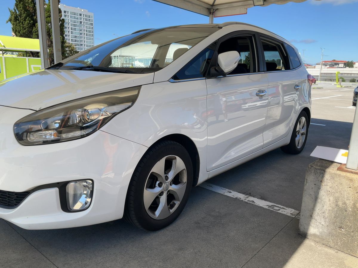 Kia Carens d'occasion