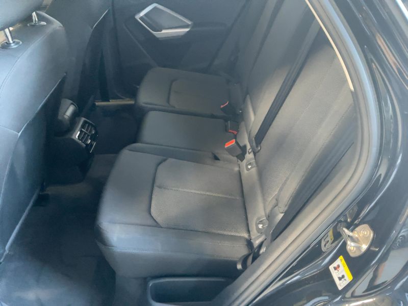 Audi Q3 Sportback 35 TFSI S line — zdjęcie 14