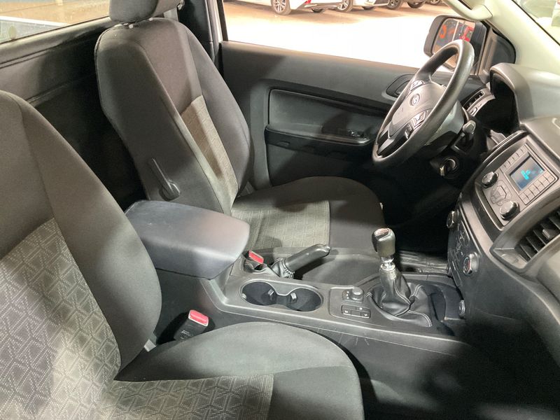 Ford Ranger 2.0 TDCi Einzelkabine 4x4 XL — zdjęcie 11