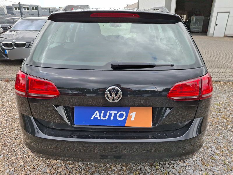 Volkswagen Golf VII 1.2 TSI Trendline BlueMotion Tech — zdjęcie 4