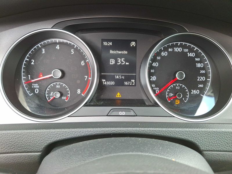 Volkswagen Golf VII 1.2 TSI Trendline BlueMotion Tech — zdjęcie 12