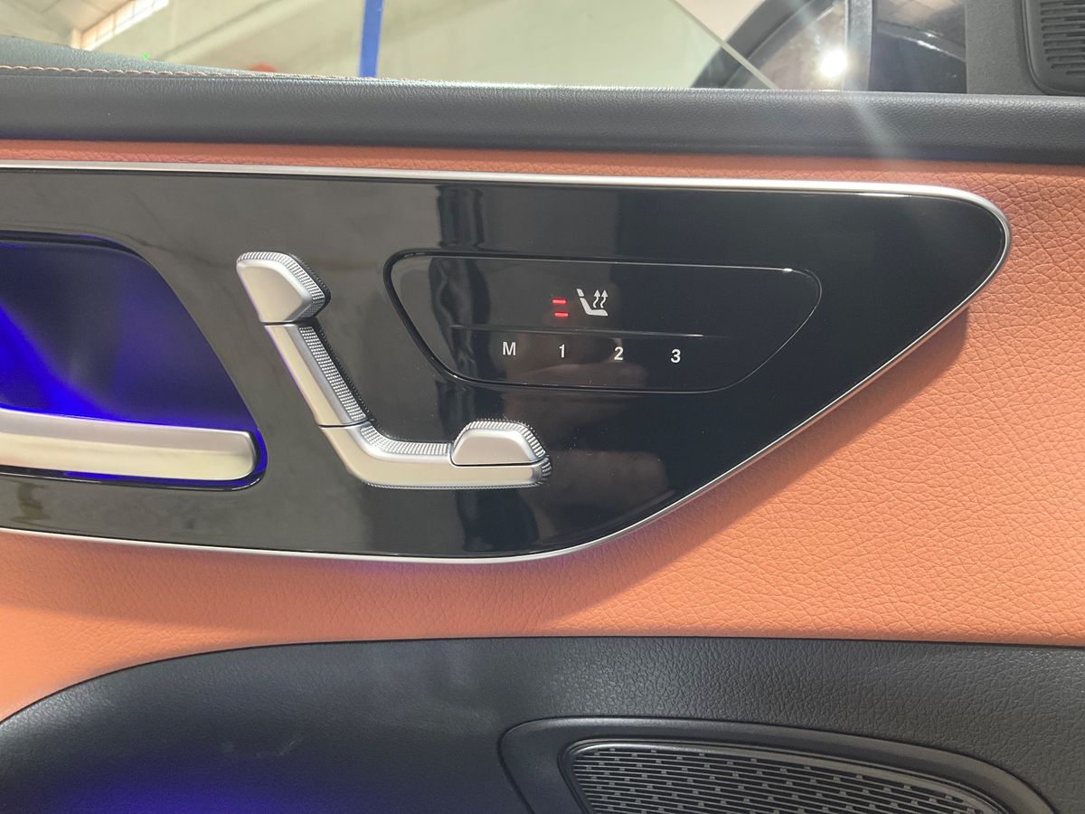Mercedes-Benz C-Klasse 2022 — photo 27