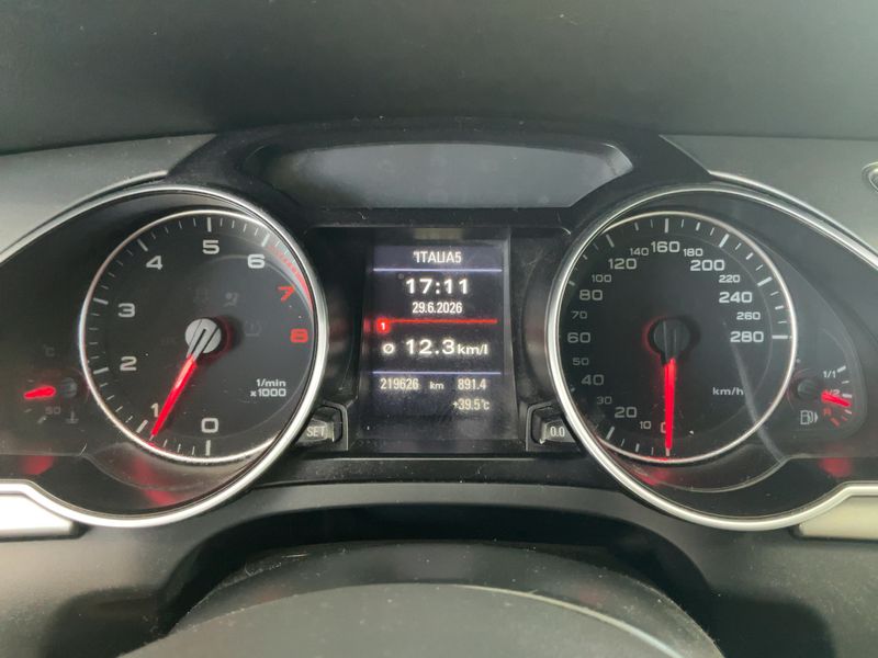 Audi A5 2.0 TFSI — zdjęcie 13