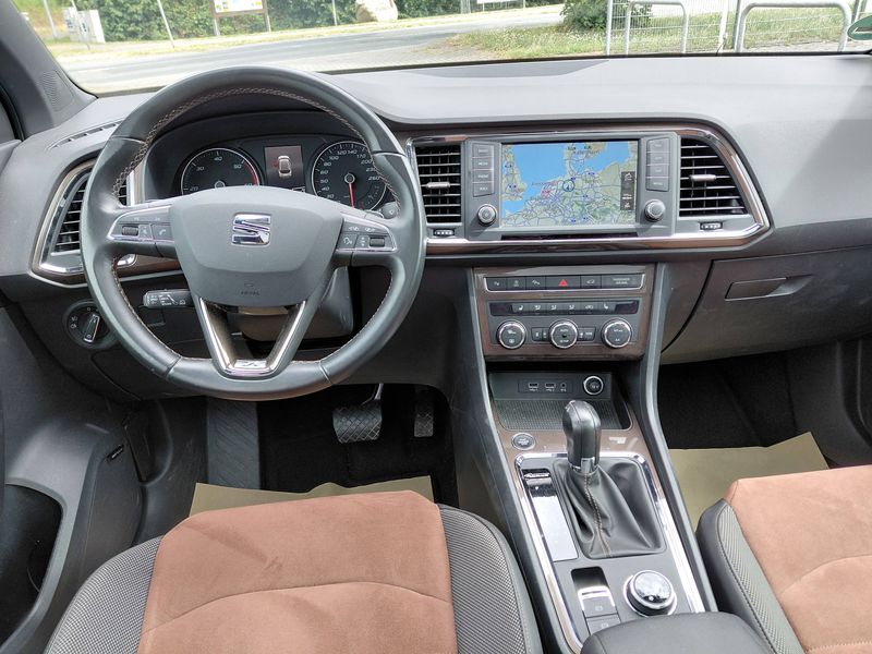 Seat Ateca 2.0 TDI Xcellence 4Drive — zdjęcie 11