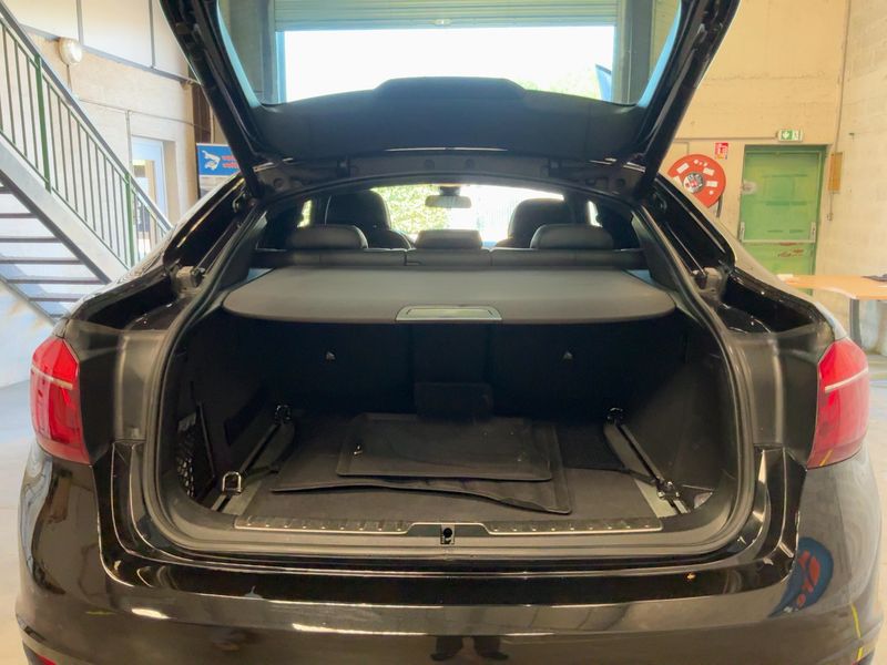 BMW X6 xDrive 40d — zdjęcie 10
