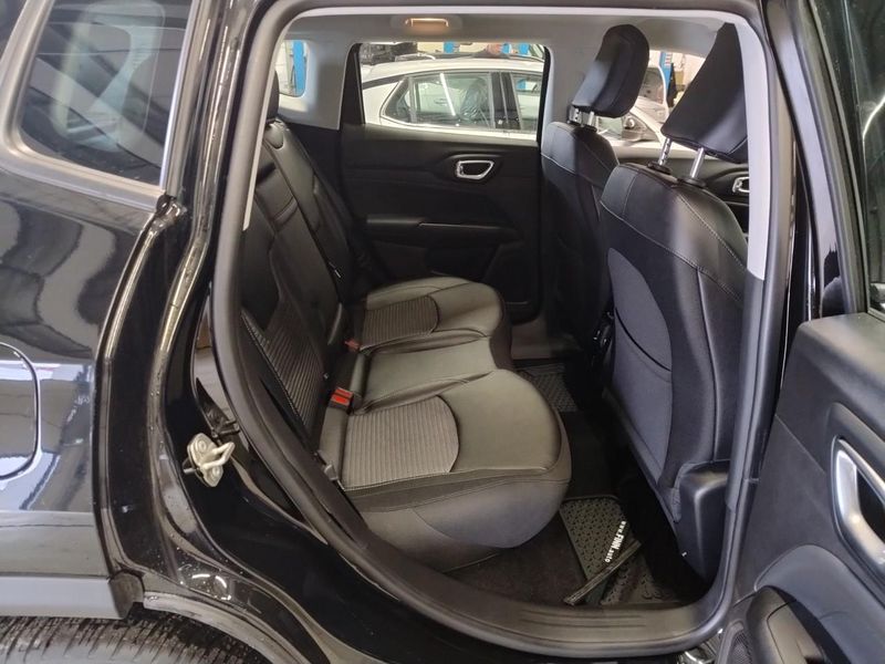 Jeep Compass 1.5 GSE T4 e-Hybrid Altitude — zdjęcie 9