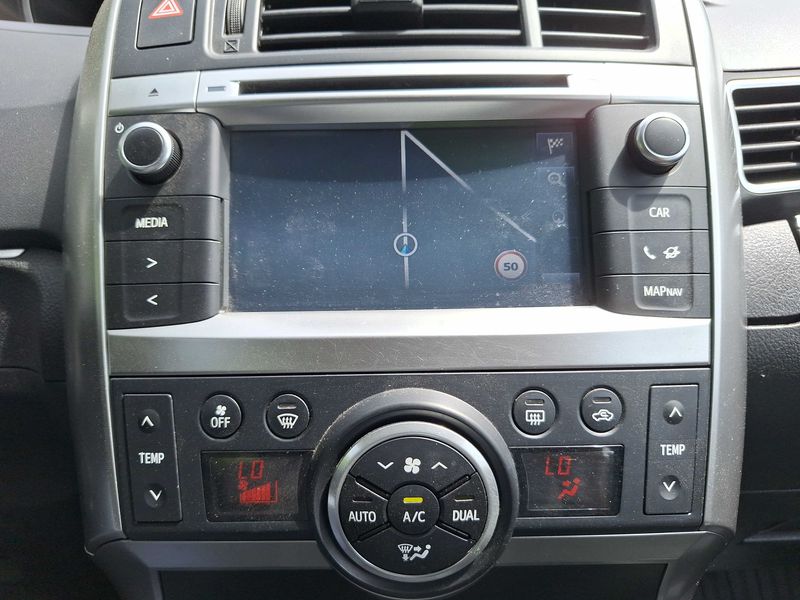 Toyota Verso 1.6 D-4D Feel! — zdjęcie 13