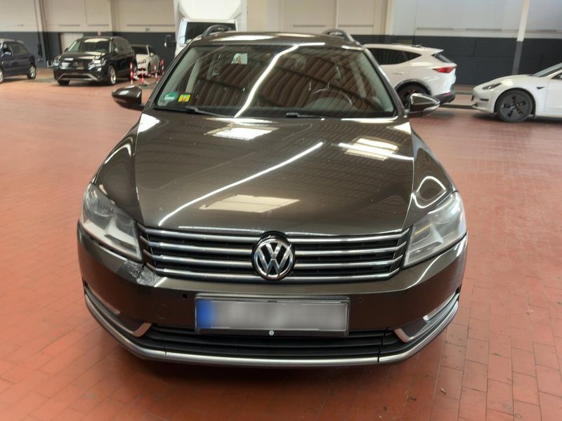 Volkswagen Passat 2.0 TDI Comfortline BlueMotion Tech 2014 – снимка 14