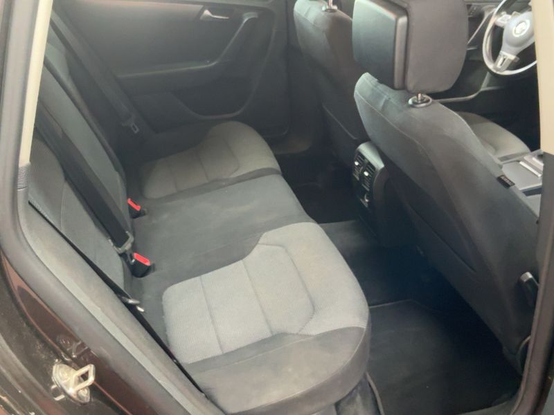 Volkswagen Passat 2.0 TDI Comfortline BlueMotion Tech 2014 – снимка 20