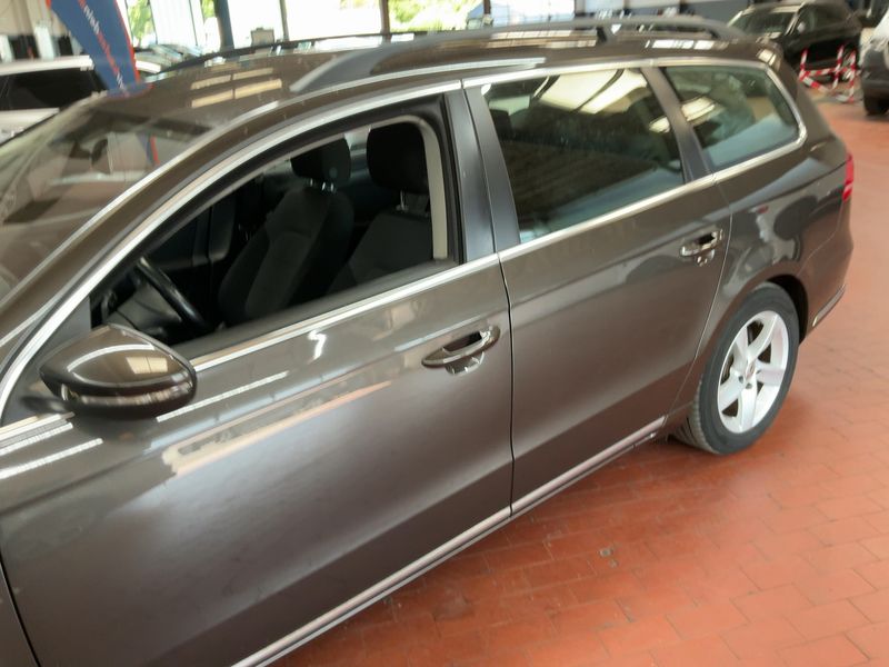 Volkswagen Passat 2.0 TDI Comfortline BlueMotion Tech 2014 – снимка 4