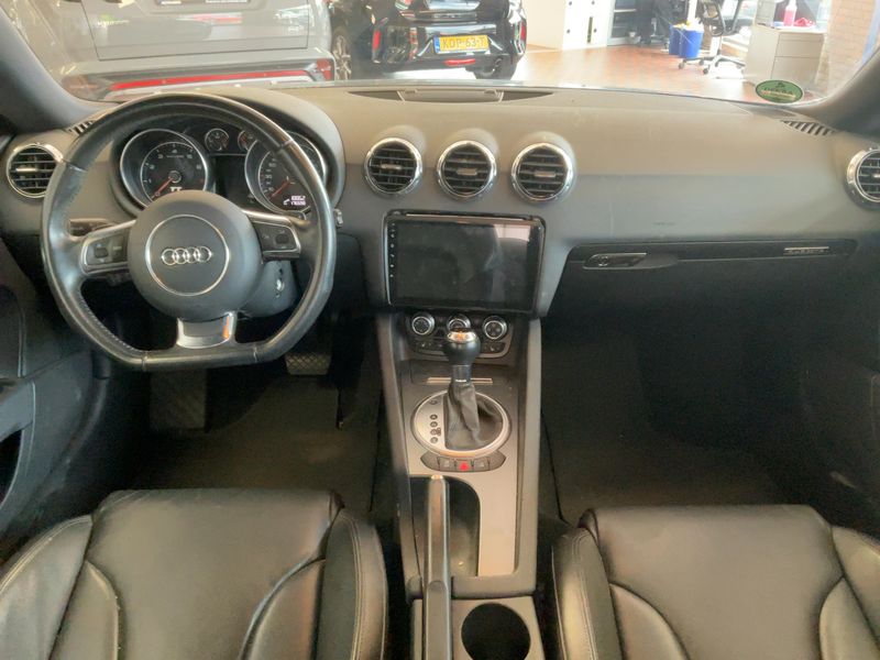 Audi TT 2.0 TFSI quattro Coupe — zdjęcie 12