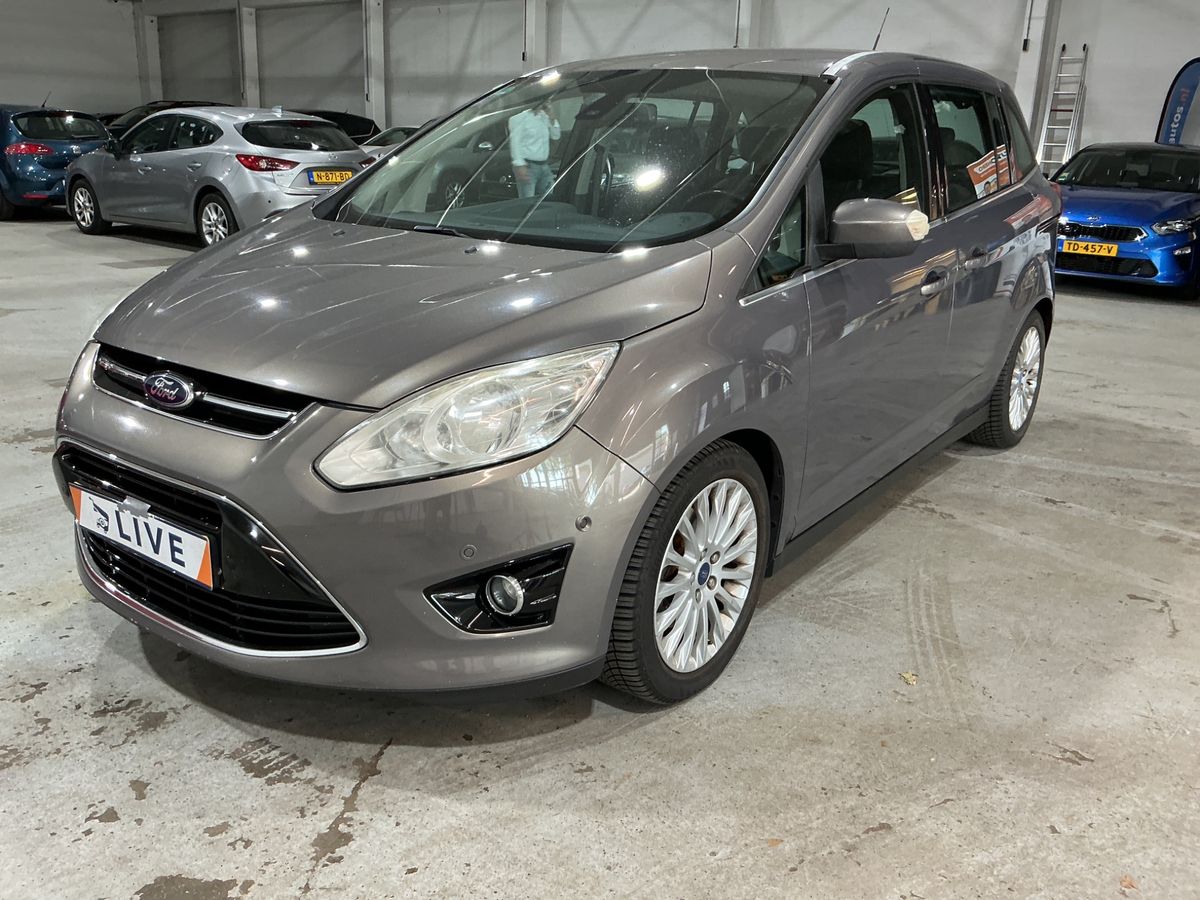 Ford Grand 2012