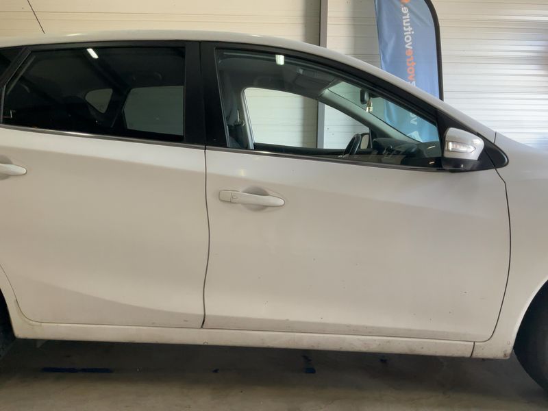 Nissan Pulsar 1.5 Turbodiesel Acenta Launch Edition — zdjęcie 7